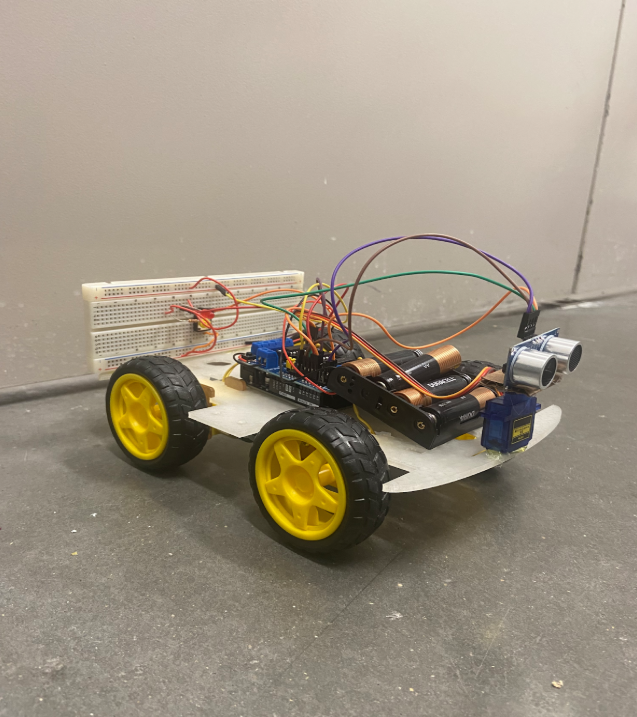 Maze Navigating Robot